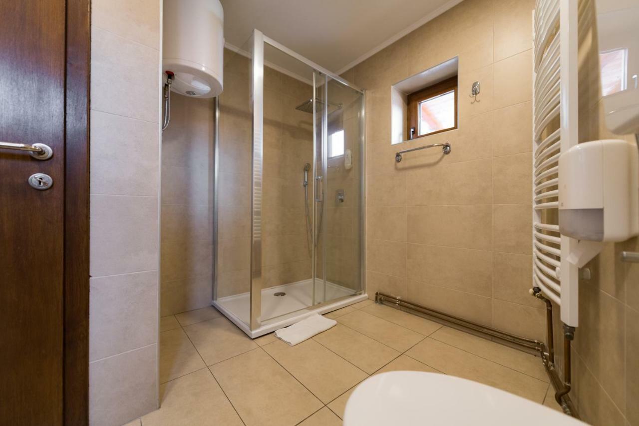 סובוטיקה Rooms Gat מראה חיצוני תמונה